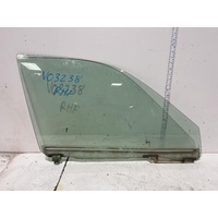 Lexus IS200 Right Front Door Window GXE10 01/1998 10/2005