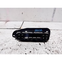 Toyota Corolla Heater Controls ZWE186 06/2016-06/2018