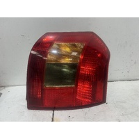 Toyota Corolla Right Tail Light ZZE122 12/2001-03/2004