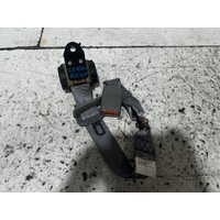 Toyota Camry Centre Rear Seatbelt and Stalk MCV36 08/20002-05/2006