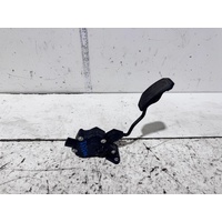 Toyota Tarago Accelerator Pedal ACR50 03/2006-06/2020
