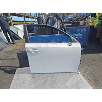 Lexus CT200 Right Front Door ZWA10 12/2010-2020