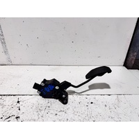 Toyota Kluger Accelerator Pedal GSU40 05/2007-02/2014