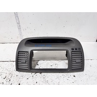 Toyota Camry Centre Dash Vents with Fascia MCV36 08/2002-05/2006