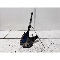 Toyota Corolla Right Rear Door Lock Mechanism ZZE122 12/2001-06/2007