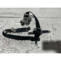 Toyota Kluger Right Front Seatbelt GSU40 07/2010-02/2014