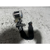 Toyota Kluger 3rd Row Seatbelt GSU40 05/2007-07/2010