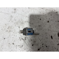 Toyota Hilux Ignition Barrel with Key RZN149 09/1997-03/2005