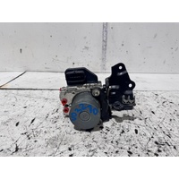 Toyota Corolla ABS Module ZRE152 03/2007-12/2013