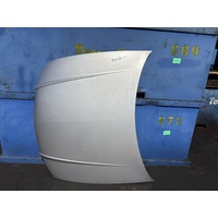 Holden Commodore Bonnet VZ 08/2004-09/2007