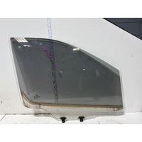 Hyundai ILOAD/IMAX Right Front Window Glass TQ 11/2007-03/2021