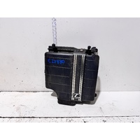 Lexus IS200 Air Cleaner Box GXE10 01/1998-102/2005