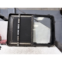 Toyota Hiace Super Custom Middle Sunroof Assembly KZH100 10/1989-12/2004