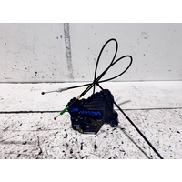 Toyota Corolla Left Front Door Lock Mechanism ZRE152 03/2007-10/2013