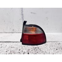 Honda Accord Right Tail Light 5th Gen 11/1995-11/1997