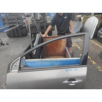 Nissan Murano Left Front Door Glass Z51 12/2008-02/2015