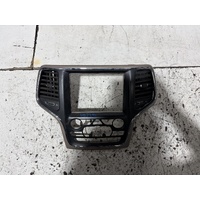 Jeep Grand Cherokee Head Unit / Heater Controls Fascia WK 10/2010-02/2022