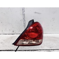 Nissan Pulsar Right Tail Light N16 08/2003-12/2005