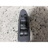 Toyota Camry Right Hand Front Master Window Switch SK20 08/97 - 08/02