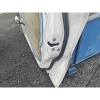 Toyota RAV4 Right Front Door Lock Mechanism ACA23 07/2000-10/2005