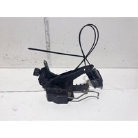 Toyota Corolla Left Front Door Lock Mechanism ZZE122 12/2001-06/2007