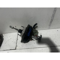 Toyota Hilux Brake Booster with Master Cylinder LN147 09/1997-03/205