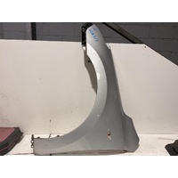Hyundai I30 Left Guard Indicator Type FD 09/2007-04/2012 