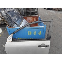 Toyota Corolla Left Front Door Glass ZZE122 12/2001-06/2007