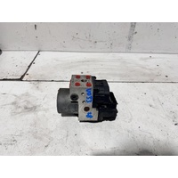 Toyota Camry ABS Pump / Module ACV36 08/2002-05/2006