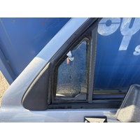 Toyota Hilux Left Front Door 1/4 Glass LN147 09/1997-03/2005