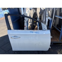 Nissan Pulsar Right Front Door Glass B17 12/2012-12/2017