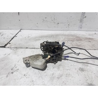Nissan XTRAIL Right Front Door Lock Mechanism T30 10/2001-09/2007