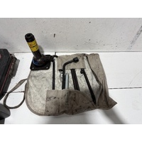 Toyota Prado Bottle Jack / Tool Kit VZJ95 007/1996-01/2003
