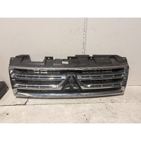 Mitsubishi Pajero Grille NS 08/2006-09/2011 