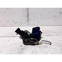 Toyota Camry Left Front Door Lock Mechanism MCV20 08/1997-08/2002
