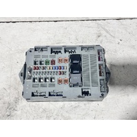Jaguar XF Rear Smart Junction Box Assembly X250 06/2008-05/2015