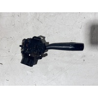 Toyota Hiace Flasher Switch KDH201 01/2005-01/2014