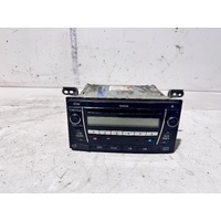 Toyota Hiace Stereo Head Unit KDH201 01/2005-04/2019