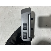 Land Rover Discovery Left Steering Wheel Controls L319 02/2005-09/2009