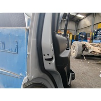 Land Rover Discovery Left Rear Door Lock Mechanism L319 02/2005-09/2009