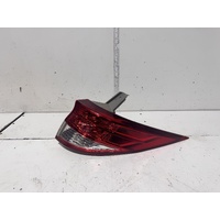 Toyota Tarago Right Tail Light ACR50 12/2008-06/2020