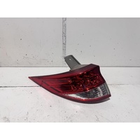 Toyota Tarago Left Tail Light ACR50 12/2008-06/2020
