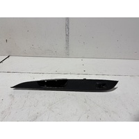 Toyota Hiace Left Front Window Switch TRH201 01/2005-04/2019