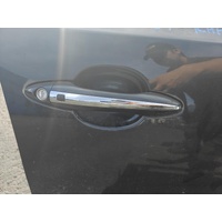 Kia Optima Right Front Outer Door Handle TF 11/2010-10/2015