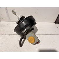 Nissan Navara Brake Booster with Master Cylinder D22 04/1997-08/2015