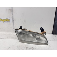 Toyota Camry Right Head Light MCV20 08/1997-09/2000