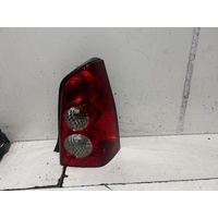 Mazda Tribute Right Taillight YU Series 11/2003-02/2006