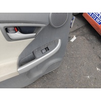 Toyota Prius Left Rear Window Switch ZVW30 07/2009-12/2015