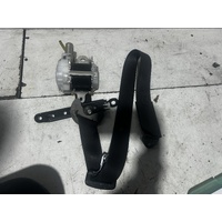 Toyota Kluger Right Front Seatbelt Only Black GSU40-GSU45 05/2007-07/2011