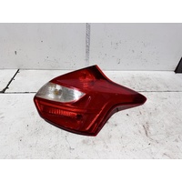 Ford Focus Right Tail Light LW 05/2011-08/2015